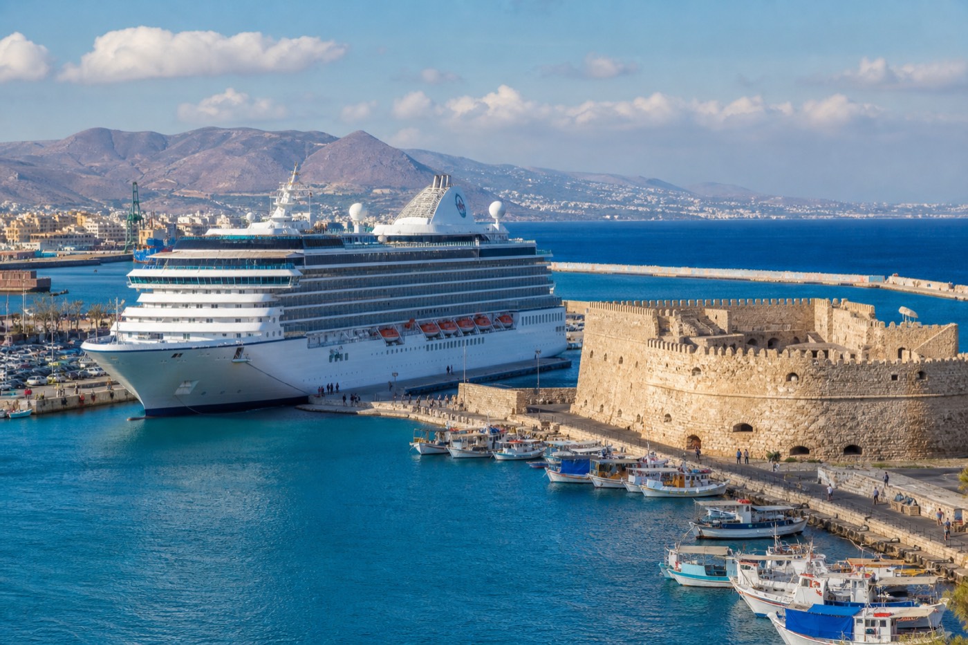 Cruise ships and the Koules fortress at the Heraklion cruise port, Crete